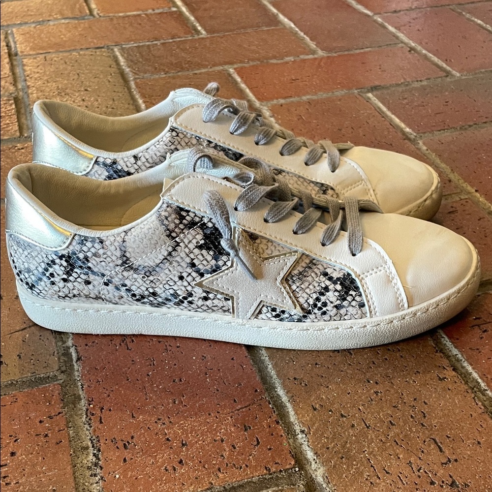 Vintage Havana Bianca with Black Snakeskin‎ Sneakers